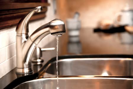 Can Broken Plumbing Fixtures Really Raise My Utility Bill?