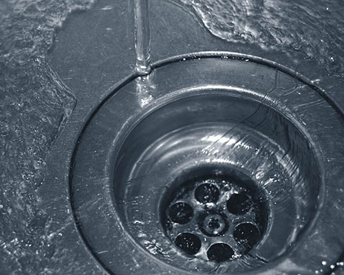 A Bayside plumber explains 4 easily-missed signs of blocked drains